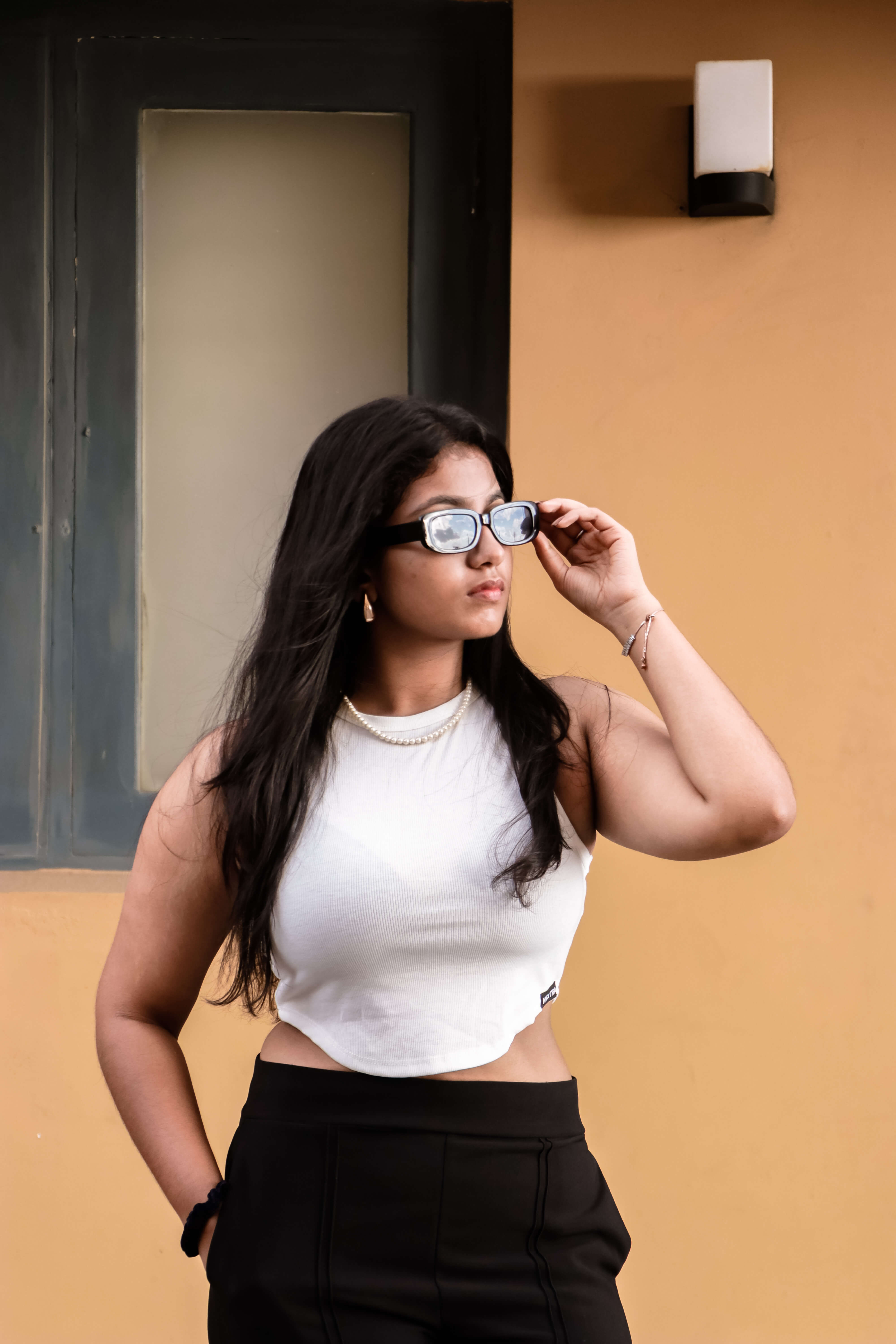 Women’s Round Neck Tank Top (White)